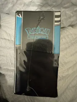 Pokemon TCG Black Bolt ETB Elite Trainer Box | BRAND NEW SEALED | In Hand - Image 2