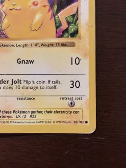 Pokemon TCG Pikachu Red Cheeks Base Set Shadowless 58/102 40 HP Regular - Image 3