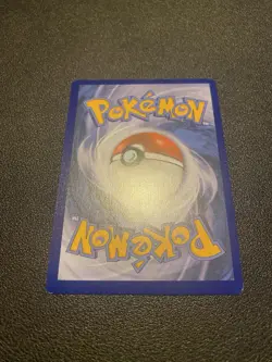 Pokemon TCG Glaceon VMAX Evolving Skies Holo Ultra Rare Card 041/203 - Image 3
