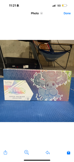Pokemon TCG Prismatic Evolutions Super-Premium Collection Box Eevee 2025 English - Image 1