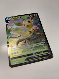 Leafeon V SWSH194 Sword & Shield Black Star Promo Full Art Pokemon TCG NM - Image 1