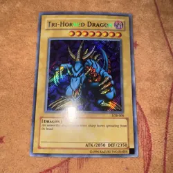 🔥 Tri-Horned Dragon LOB-000 NM SECRET RARE The Legend of Blue Eyes ORIGINAL #2 - Image 1