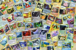 Lot of 100 random holographic pokemon cards Great for Kids and battlers! - Image 1