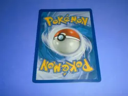 Pokemon TCG Latios (Dragon Vault 10/20) Holo LP - Image 3
