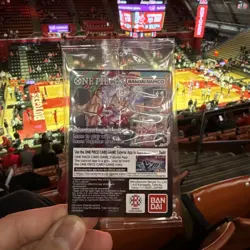 One Piece Monkey.D.Luffy College Basketball US Voyage Promo Card Luffy In-Hand - Image 2