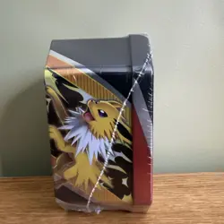 Pokemon TCG: Eevee Evolutions Tin - Flareon V - New & Sealed - Image 4