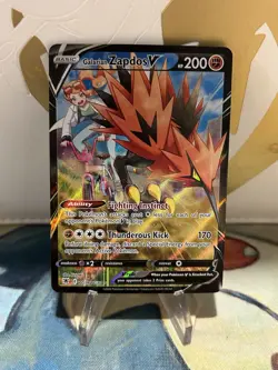 Galarian Zapdos V TG19/TG30 SWSH Astral Radiance Ultra Rare Pokemon NM - Image 1