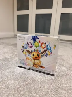 Pokemon Prismatic Evolutions Elite Trainer Box ETB BRAND NEW SEALED In Hand 🇬🇧 - Image 1