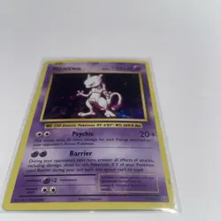 MEWTWO POKEMON HOLO EVOLUTIONS SET CRACKED ICE FOIL HP HAS SCRATCHES 51/108 - Image 1