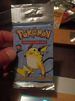Heavy 21g Wizards of the Coast Pokemon TCG Base Set 2 Pack 742818061698 - Image 2