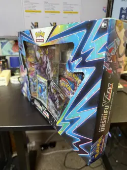 Pokemon Trading Card Game [ Urshifu Rapid Strike VMAX Premium Collection ] NEW 820650838934 - Image 2