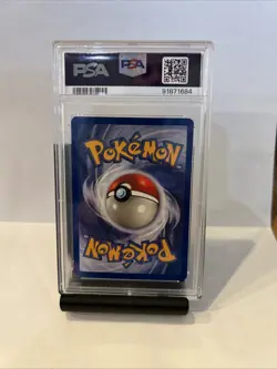 Pokemon TCG Moltres Fossil Holo Card 12/62 PSA 8 - Image 2
