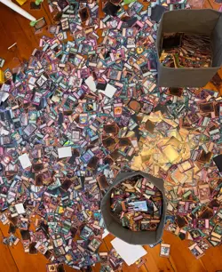 Lot of unsorted Approx. 400 VINTAGE YU-GI-OH TRADING CARDS - Image 2