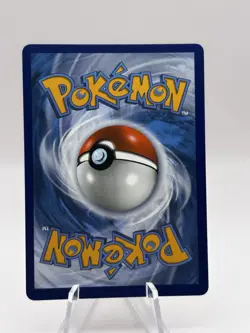 Pikachu V 043/185 Vivid Voltage Holo Pokemon NM - Image 2