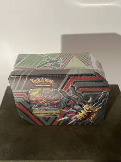 Pokemon TCG: Sword & Shield Giratina V Tin (Factory Sealed) - Image 2