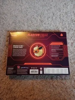 Pokemon TCG Flareon VMAX Premium Collection Box Brand New & Sealed - Image 2