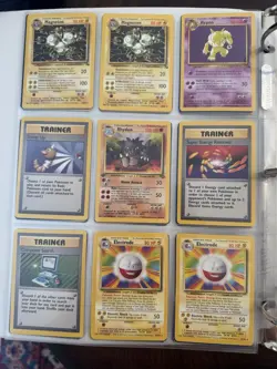 Vintage Pokemon Card Binder Lot - WOTC - Image 4