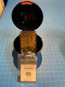 Pokemon 23 Karat Gold Plated Special Edition Trading Card and PokeBall w COA - Image 2