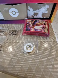 Pokemon Charizard Ultra Premium Collection Box - NO Packs Or Promo Cards. - Image 5