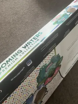 Pokemon - TCG - 151 Blooming Waters Premium Collection Sealed ❗DAMAGED BOX❗ - Image 3
