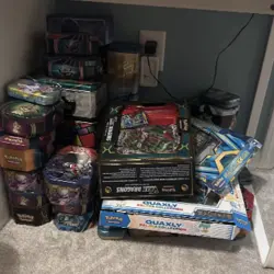 Pokemon Lot 2012-Present 2k Cards & 6 Pack Evolving Skies & CGC Vintage Slab 6 - Image 2