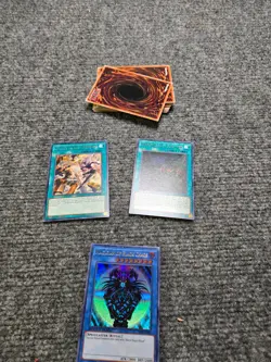 Large Yu-Gi-Oh card lot Mix of 1996 and 2020 1st Edition and not 1st Edition - Image 5