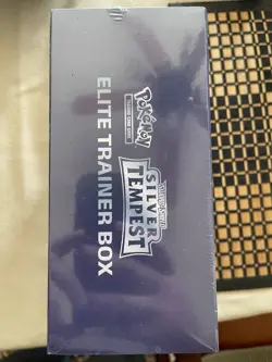 Pokemon Sword & Shield Silver Tempest Elite Trainer Box Alolan Vulpix Sleeves - Image 3