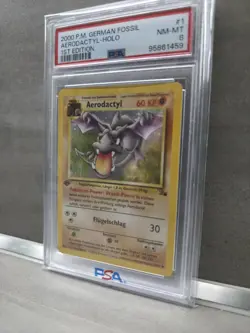 Pokemon TCG 1. Edition Aerodactyl Fossil Holo Karte 1/62 PSA 8 / Deutsch - Image 2