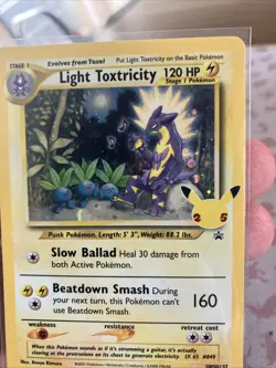 Light Toxtricity SWSH137 Black Star Holo Celebrations Promo - Pokemon TCG LP (1) - Image 4