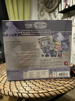 Pokemon TCG: Sword & Shield Chilling Reign Brand New Sealed - Elite Trainer Box - Image 2