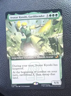 MTG - TLE - Avatar Kyoshi, Earthbender (Extended Art) #201 - Near Mint Normal - Image 1