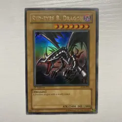 YuGIOh - 1st Edition LOB-070 Red Eyes Black Dragon and Dark Hole - 2002 N/A - LP - Image 1