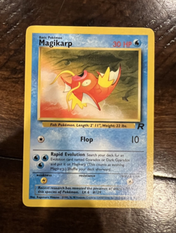 Magikarp 47/82 - Team Rocket Pokemon Card WOTC 2000 NM - Image 1