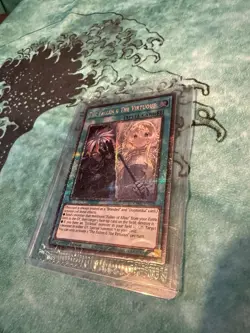The Fallen and the Virtuous Starlight Rare CH01-EN019 Yugioh Card - Image 2