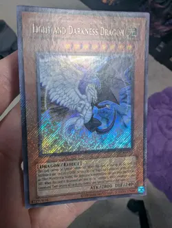 YuGiOh! Light and Darkness Dragon RP02-EN095 Secret Rare 2020 reprint Foil Bleed - Image 3