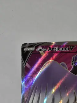 Pokemon TCG Galarian Articuno v Chilling Reign Holo Card 169/198 Full Art NM - Image 4