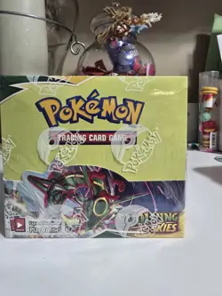 Pokemon TCG Sword & Shield Evolving Skies Booster Box English Factory SEALED - Image 2