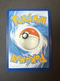 POKEMON TCG: ZAMAZENTA V 018/025 SWSH 25TH CELEBRATIONS ULTRA RARE CARD NM - Image 2