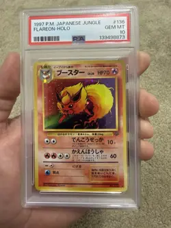 1997 POKEMON JPN JUNGLE #136 FLAREON-HOLO PSA 10 - Image 1