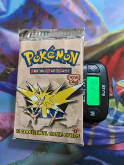 HEAVY Pokemon Fossil 1st Edition Booster Pack WOTC (Zapdos Art) 21.00g* - Image 2