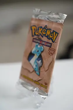 21.26g Pokemon 1st Edition Fossil Booster Pack Factory Sealed Lapras WOTC - Image 4