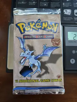 HEAVY Pokemon Fossil 1st Edition Booster Pack WOTC - 21.22g* - Image 3