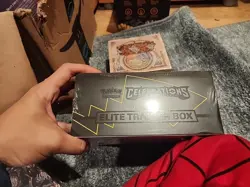 Pokemon TCG: 25th Anniversary Celebrations Elite Trainer Box (2021) Sealed Etb 820650809439 - Image 4