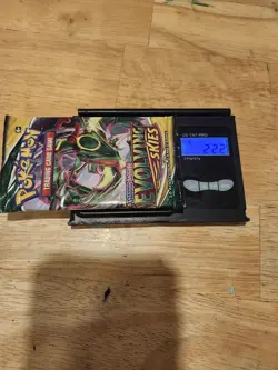 22.2g Heavy Evolving Skies Booster Pack Sword & Shield Pokemon New/Sealed Rayqua - Image 1