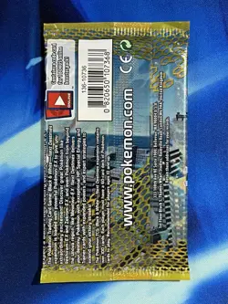 Pokemon TCG 2012 Black & White Next Destinies Booster Pack Sealed Zekrom Art - Image 2