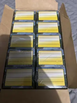 10 boxes of (Dragon Shield Standard Card Sleeves (Pack of 100 in each box) 5706569100025 - Image 1