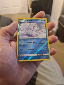 Pokemon TCG Alolan Vulpix Burning Shadows 27/147 Lp Reverse Holo Common - Image 1