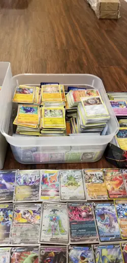 HUGE POKEMON CARD LOT OVER 7000 CARDS INCLUDING OVER 150 HOLOS! - Image 3