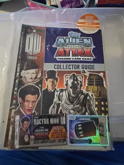 Topps Dr. Who Alien Attax Trading Card Game - Starter Pack binder guide game mat - Image 1