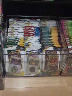 Pokemon checklane blister and sleeved packs lot evolving skies unbroken bonds - Image 5